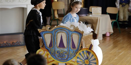 Powiększ grafikę: Występ naszych artystów