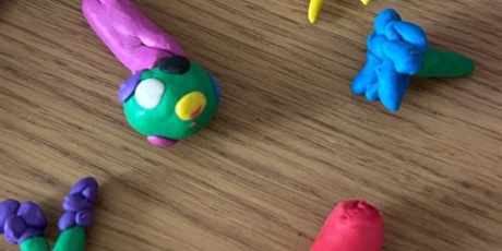 Powiększ grafikę: Przyroda z plasteliny